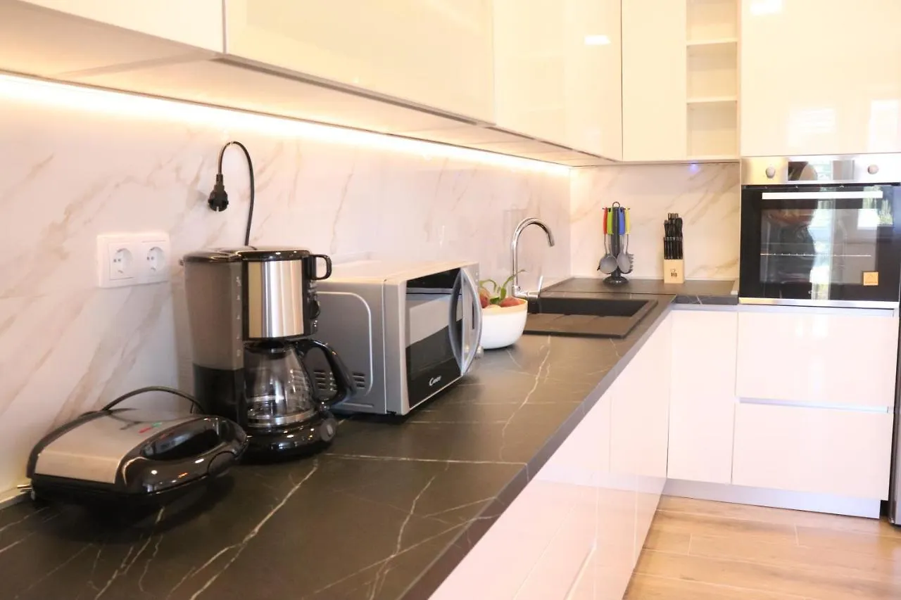 Apartment Mary- 2 Free Parking, Near Mall Of Split 0*,  Croatia